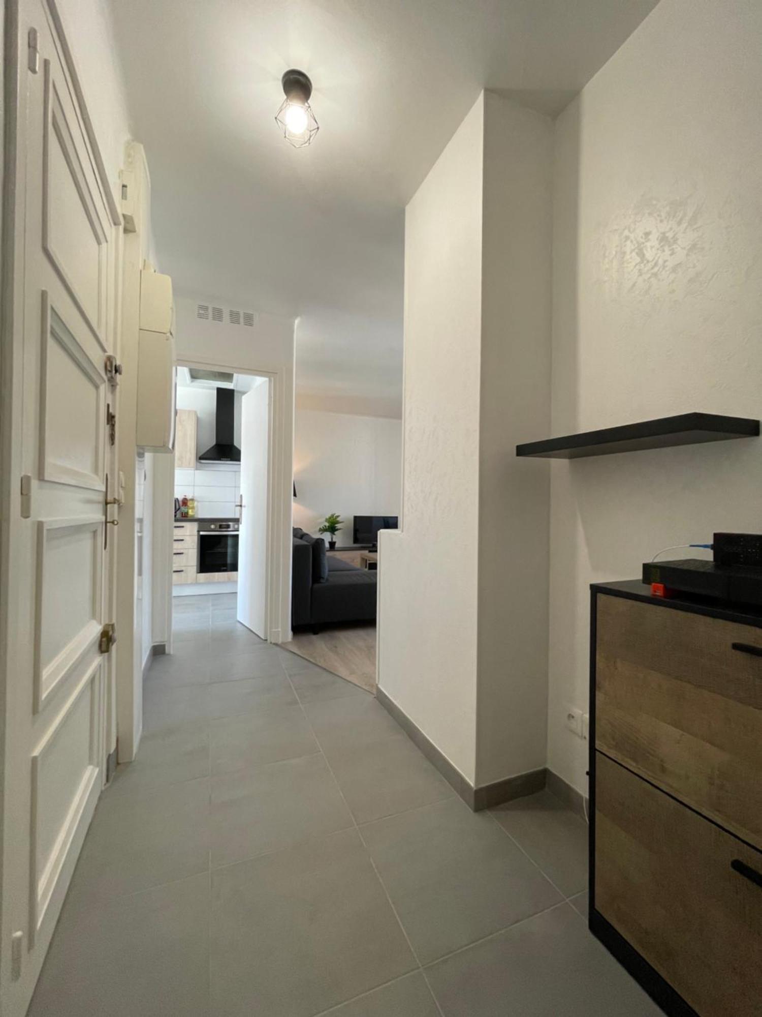 Appartement Renove Tout Equipe, Centre Ville, Proche De La Gare Et Commerce Flers  Εξωτερικό φωτογραφία